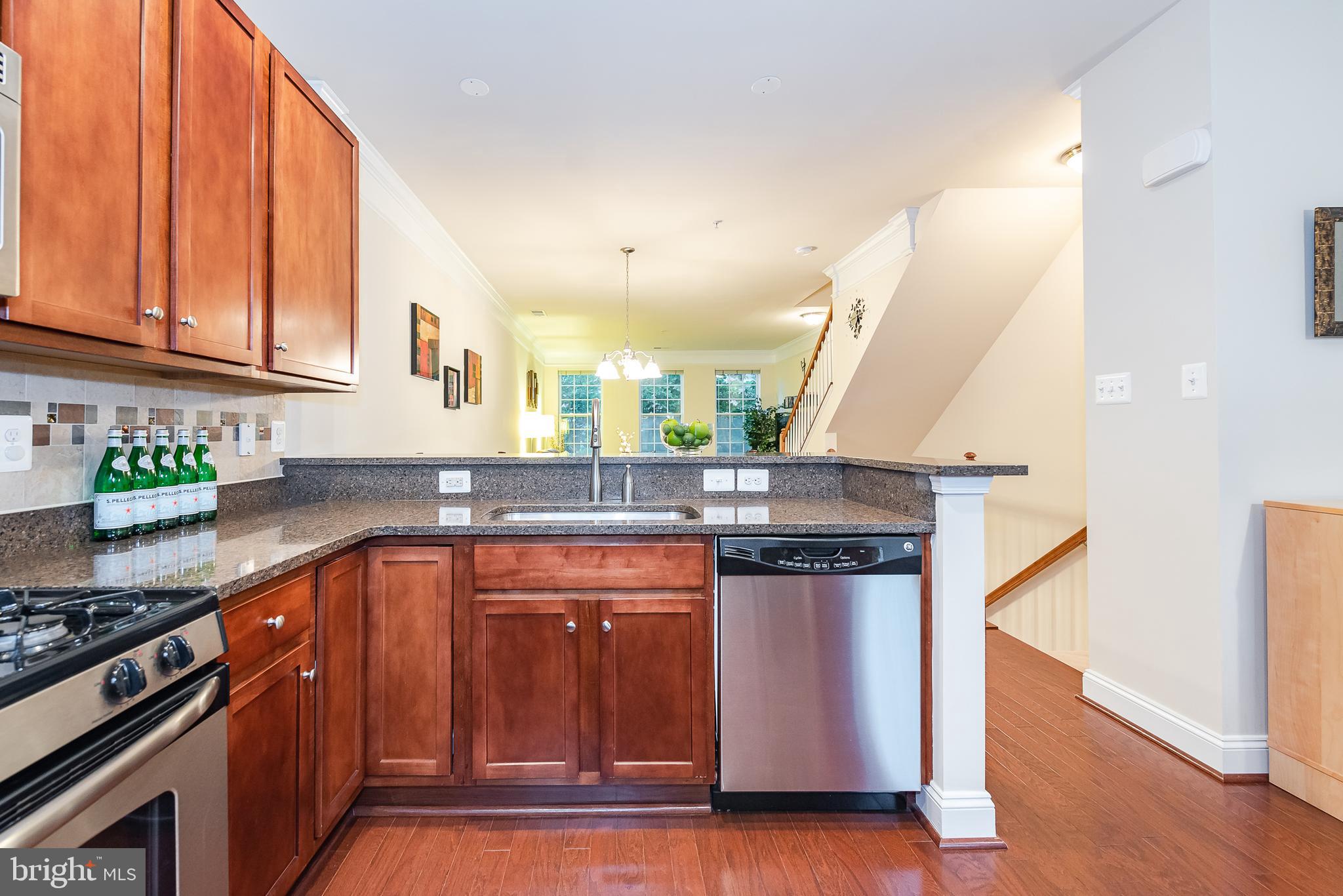 5797 Richards Valley Road Ellicott City, MD 21043 - Photo 12 of 35 Kitchen