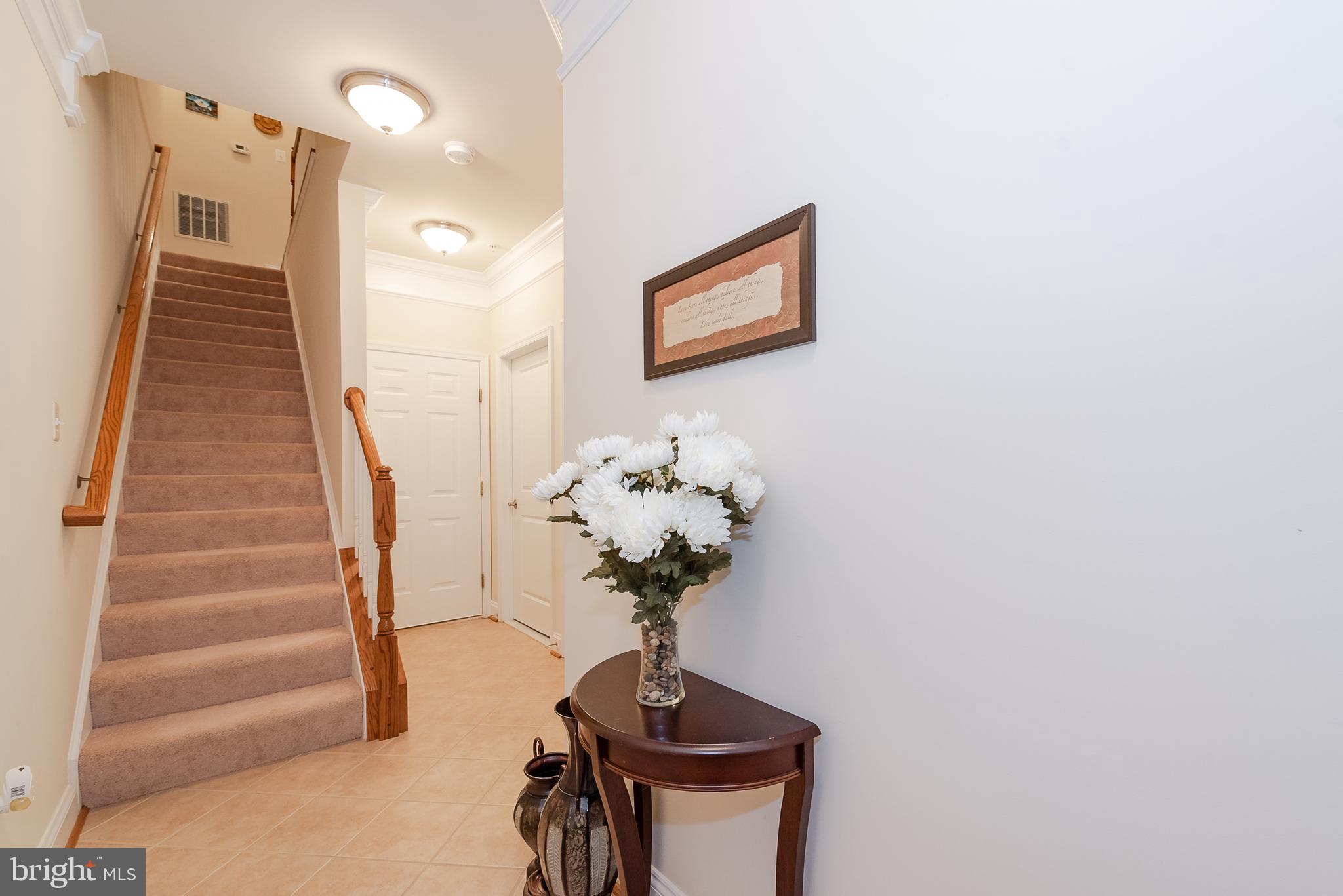 5797 Richards Valley Road Ellicott City, MD 21043 - Photo 3 of 35 Foyer