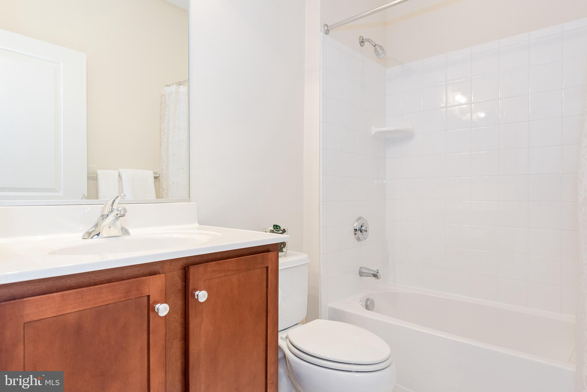 5797 Richards Valley Road Ellicott City, MD 21043 - Photo 28 of 35 Bath