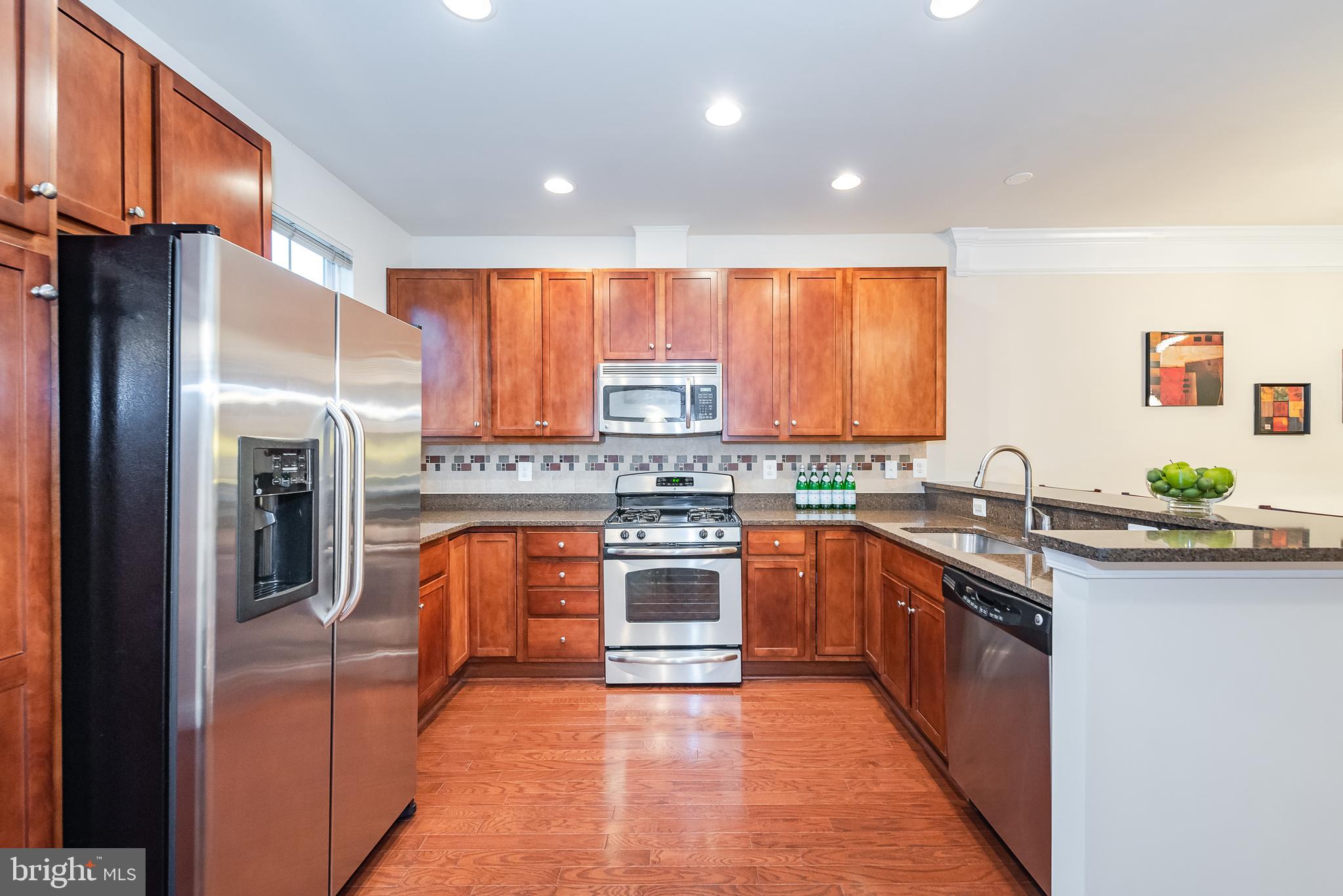 5797 Richards Valley Road Ellicott City, MD 21043 - Photo 10 of 35 Kitchen
