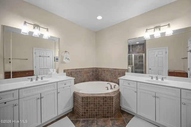 $665,000 | 309 Moss Way, Unit 4103, Washington, NC 27889