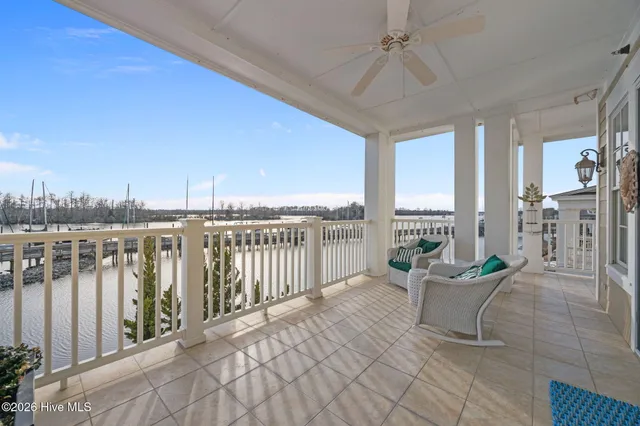 $665,000 | 309 Moss Way, Unit 4103, Washington, NC 27889