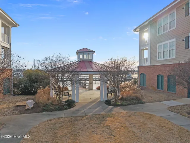 $665,000 | 309 Moss Way, Unit 4103, Washington, NC 27889