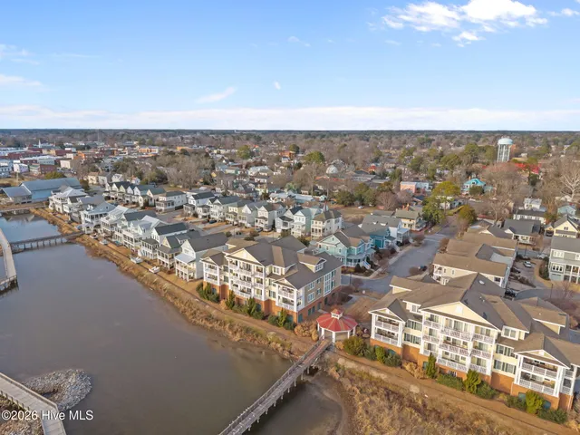 $665,000 | 309 Moss Way, Unit 4103, Washington, NC 27889