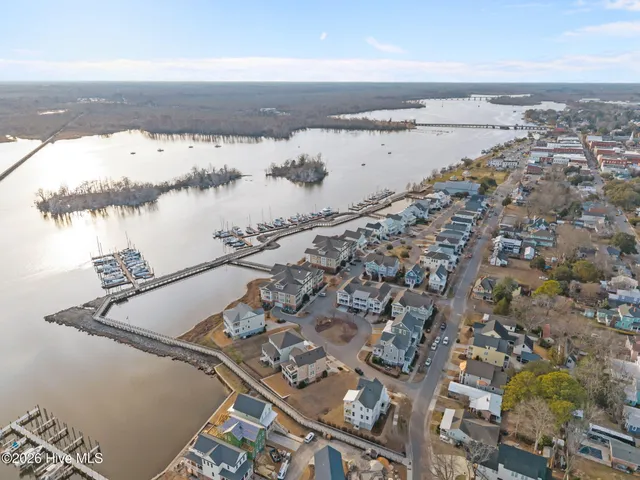 $665,000 | 309 Moss Way, Unit 4103, Washington, NC 27889