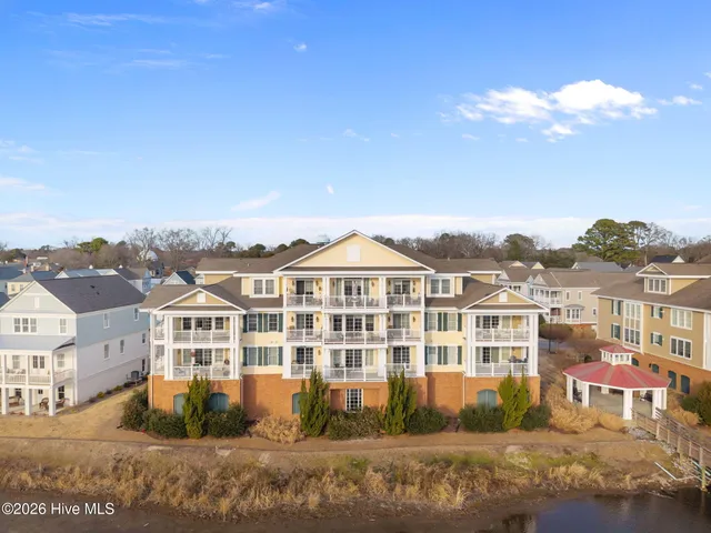 $665,000 | 309 Moss Way, Unit 4103, Washington, NC 27889