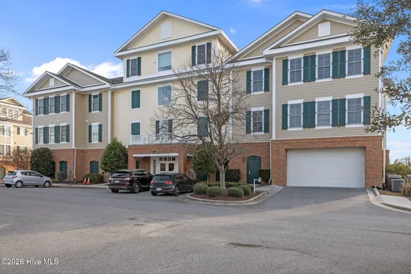 $649,000 | 309 Moss Way, Unit 4103, Washington, NC 27889