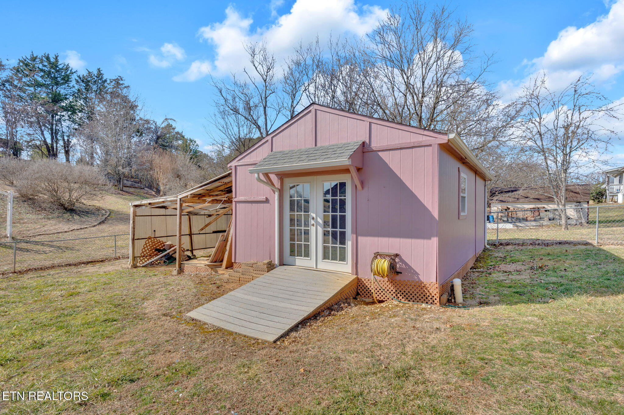 731 Sam Martin Road Dandridge, TN 37725 - Photo 48 of 60 Shed