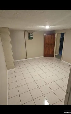 $2,800 | 131 Park Avenue, Unit 127, East Rutherford, NJ 07073