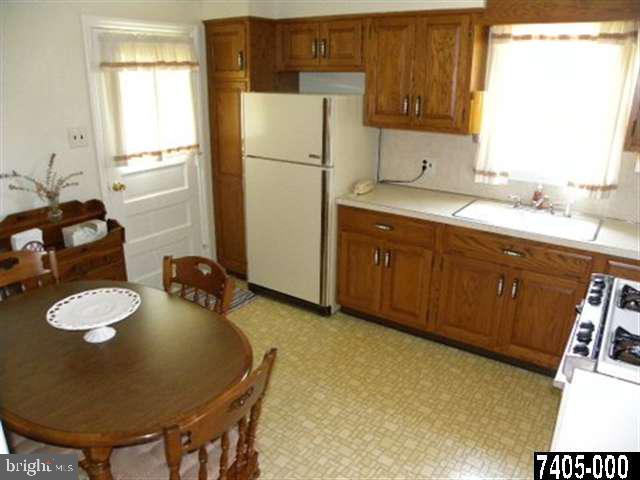 738 Priority Road, Unit 171 York, PA 17404 - Photo 3 of 28 Gallery Image 3