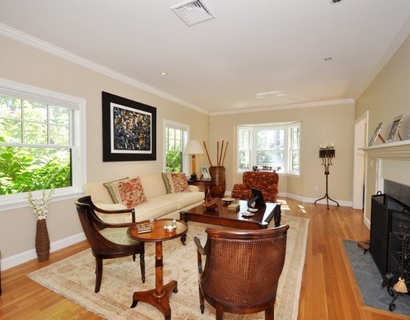 276 Independence Road Concord, MA 01742 - Photo 4 of 29