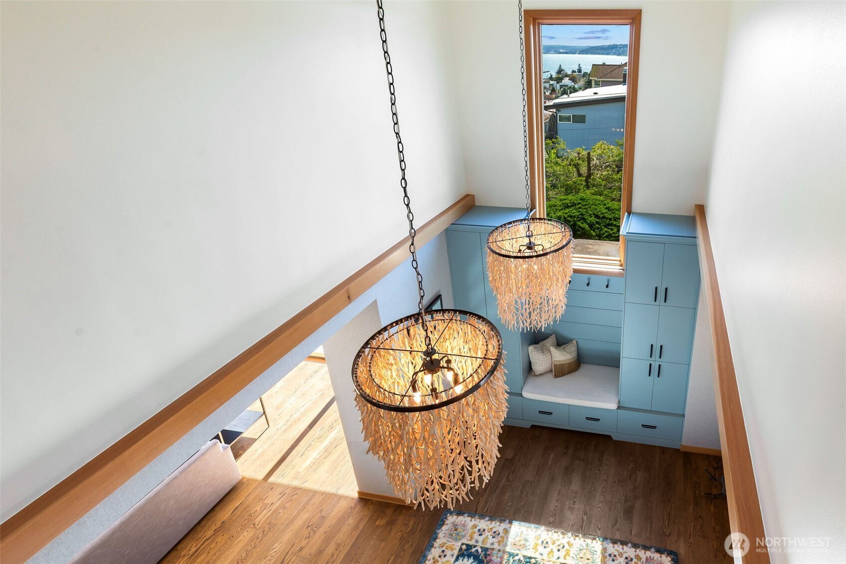 2506 West Halladay Street Seattle, WA 98199 - Photo 19 of 40