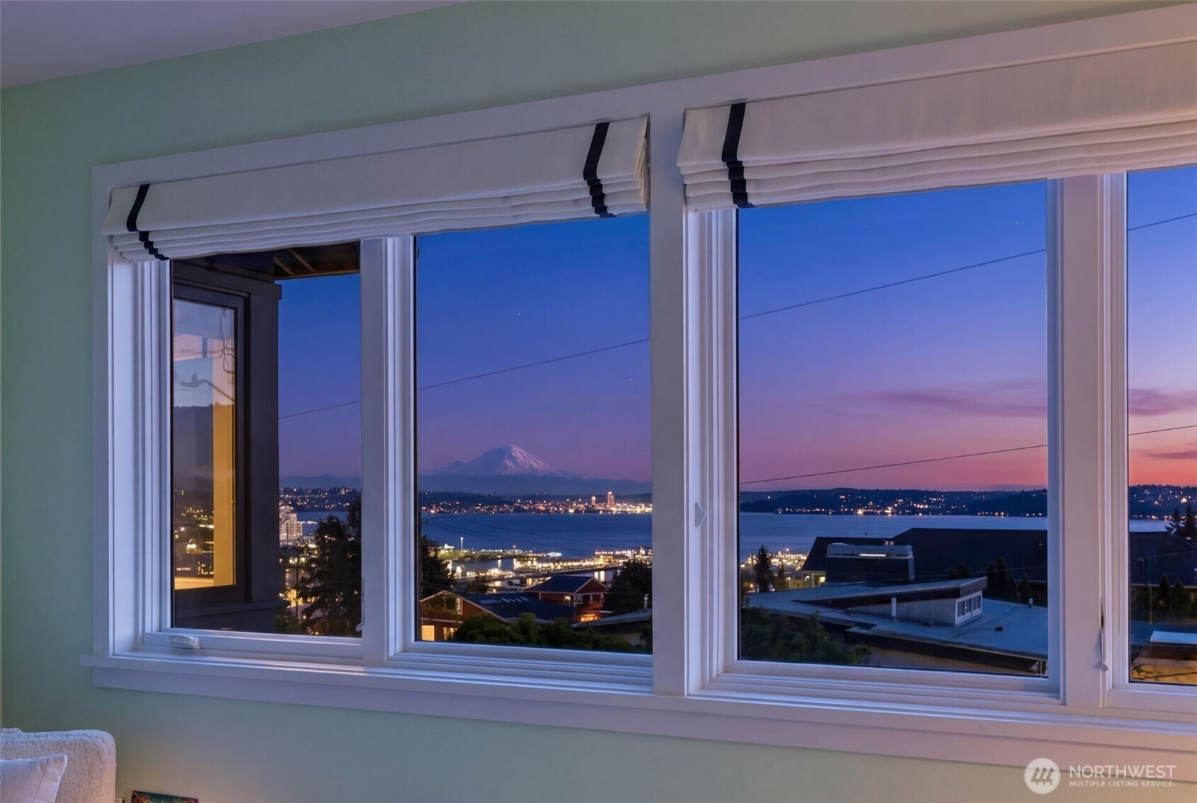 2506 West Halladay Street Seattle, WA 98199 - Photo 27 of 40