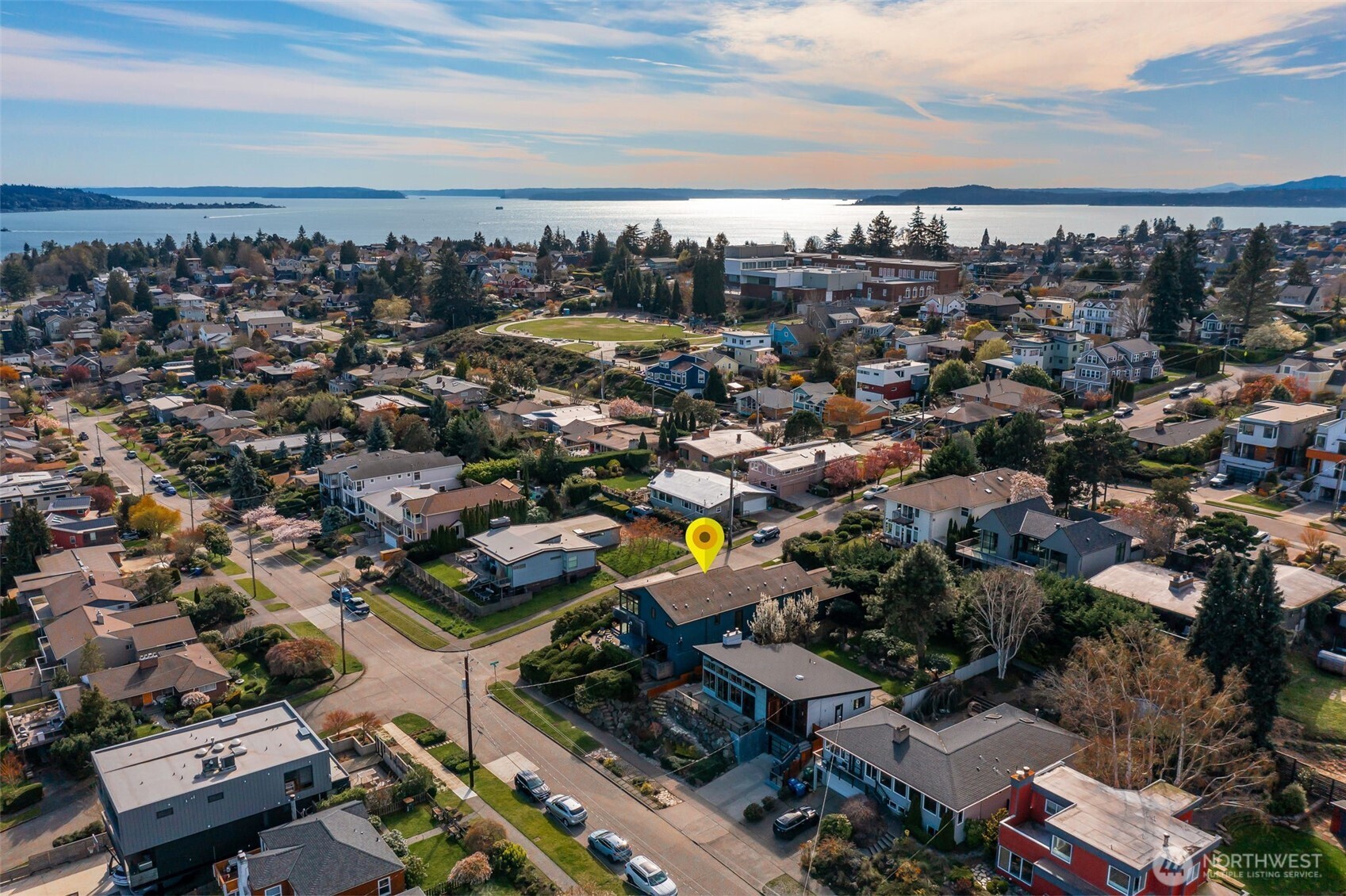 2506 West Halladay Street Seattle, WA 98199 - Photo 39 of 40