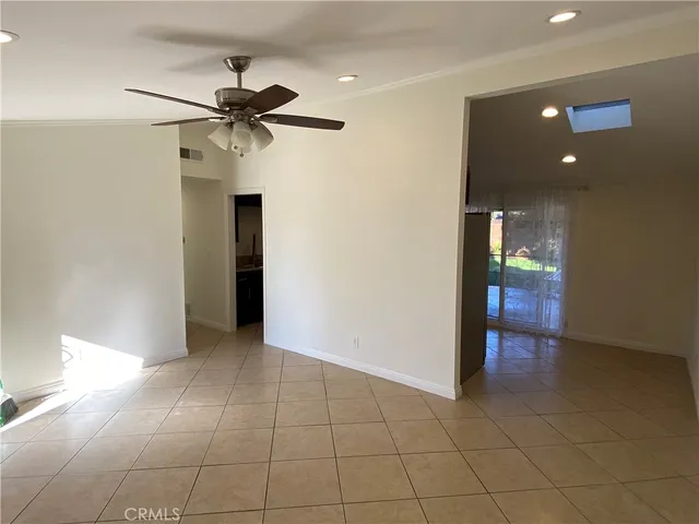 $3,500 | 19137 Pleasantdale Street, Canyon Country, CA 91351