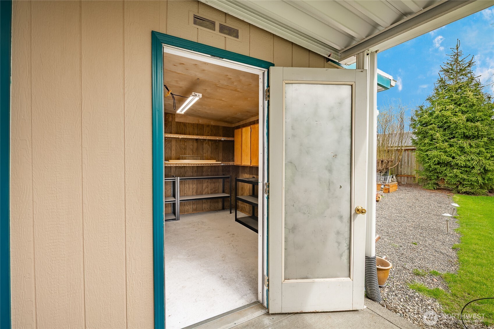 8262 Chilliwack Road Blaine, WA 98230 - Photo 5 of 40 Gallery Image 5