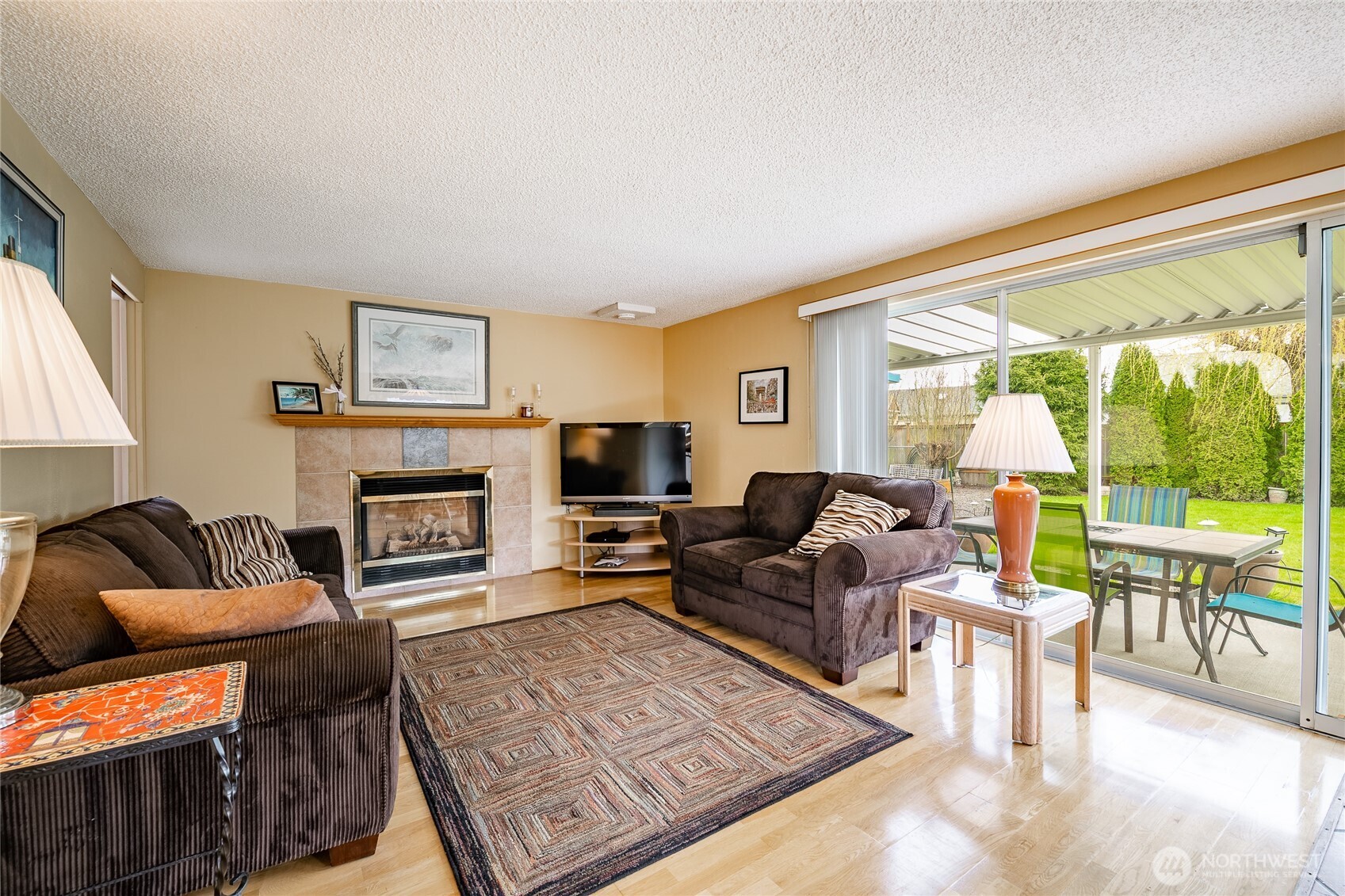 8262 Chilliwack Road Blaine, WA 98230 - Photo 6 of 40 Gallery Image 6