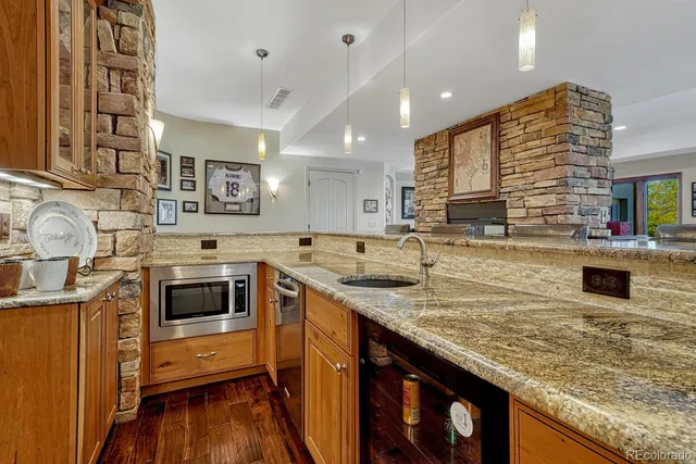 $1,875,000 | 1892 Lake Drive, Larkspur, CO 80118