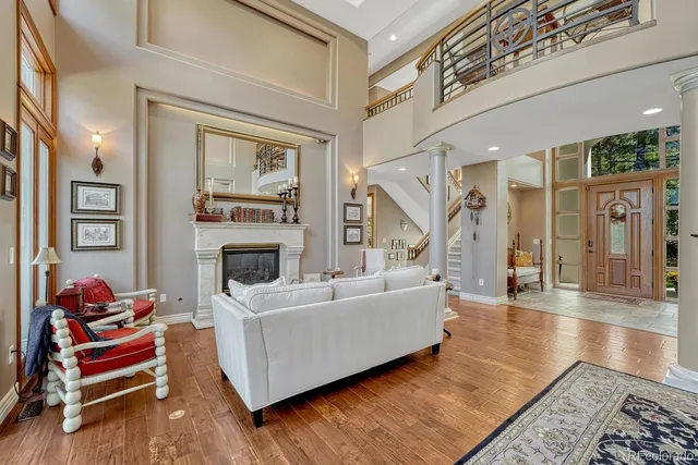 $1,875,000 | 1892 Lake Drive, Larkspur, CO 80118