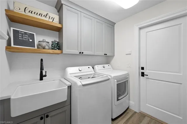 $2,895,000 | 4611 Crayton Road, Naples, FL 34103