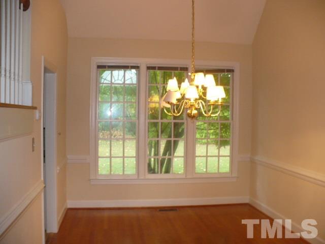 2005 Muirfield Village Way Raleigh, NC 27604 - Photo 4 of 19 Gallery Image 4