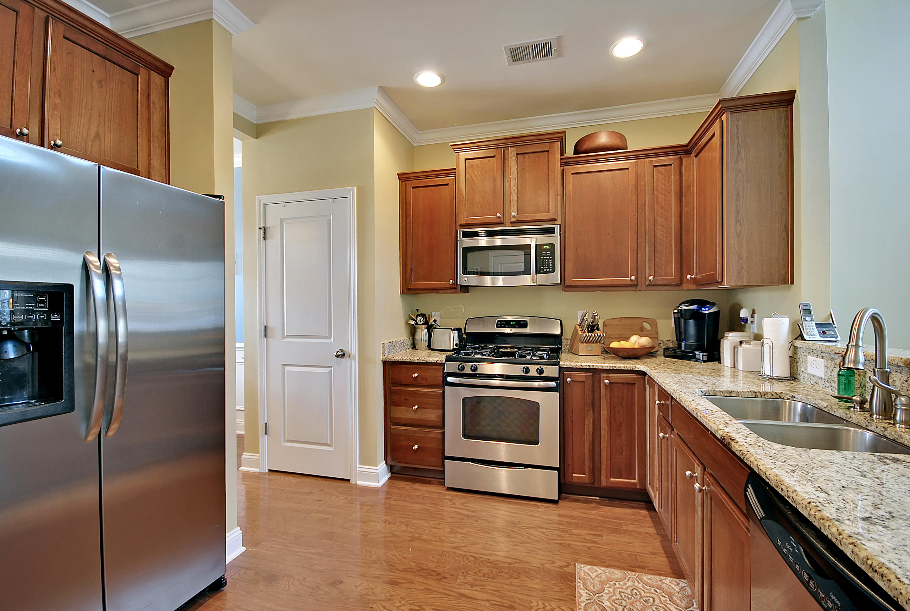 4033 Conant Road Mount Pleasant, SC 29466 - Photo 11 of 26 689_693 copy