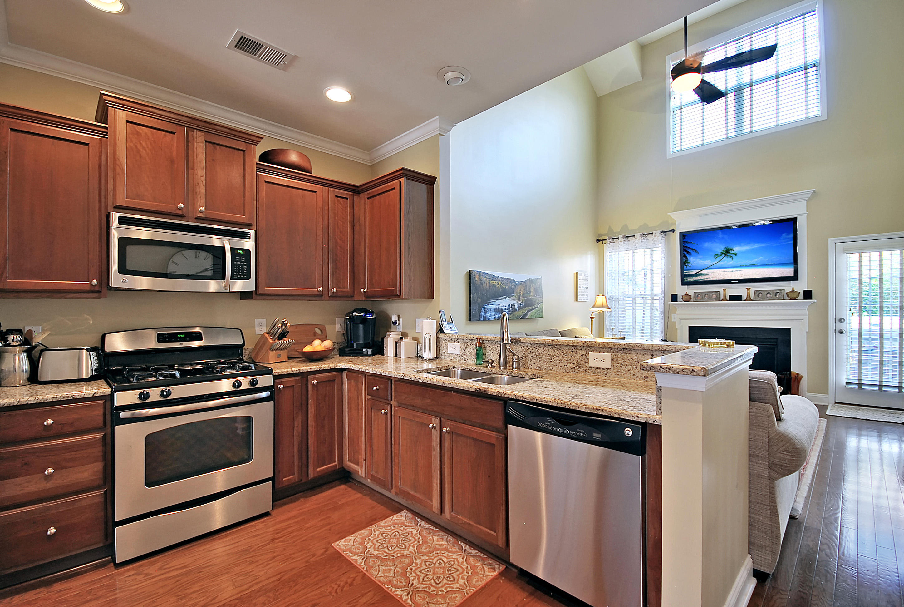 4033 Conant Road Mount Pleasant, SC 29466 - Photo 9 of 26 696_698 copy