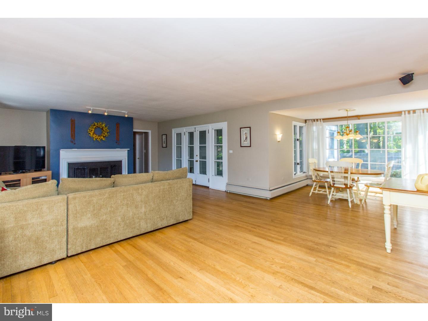 1411 Robin Road Coatesville, PA 19320 - Photo 2 of 20 Gallery Image 2
