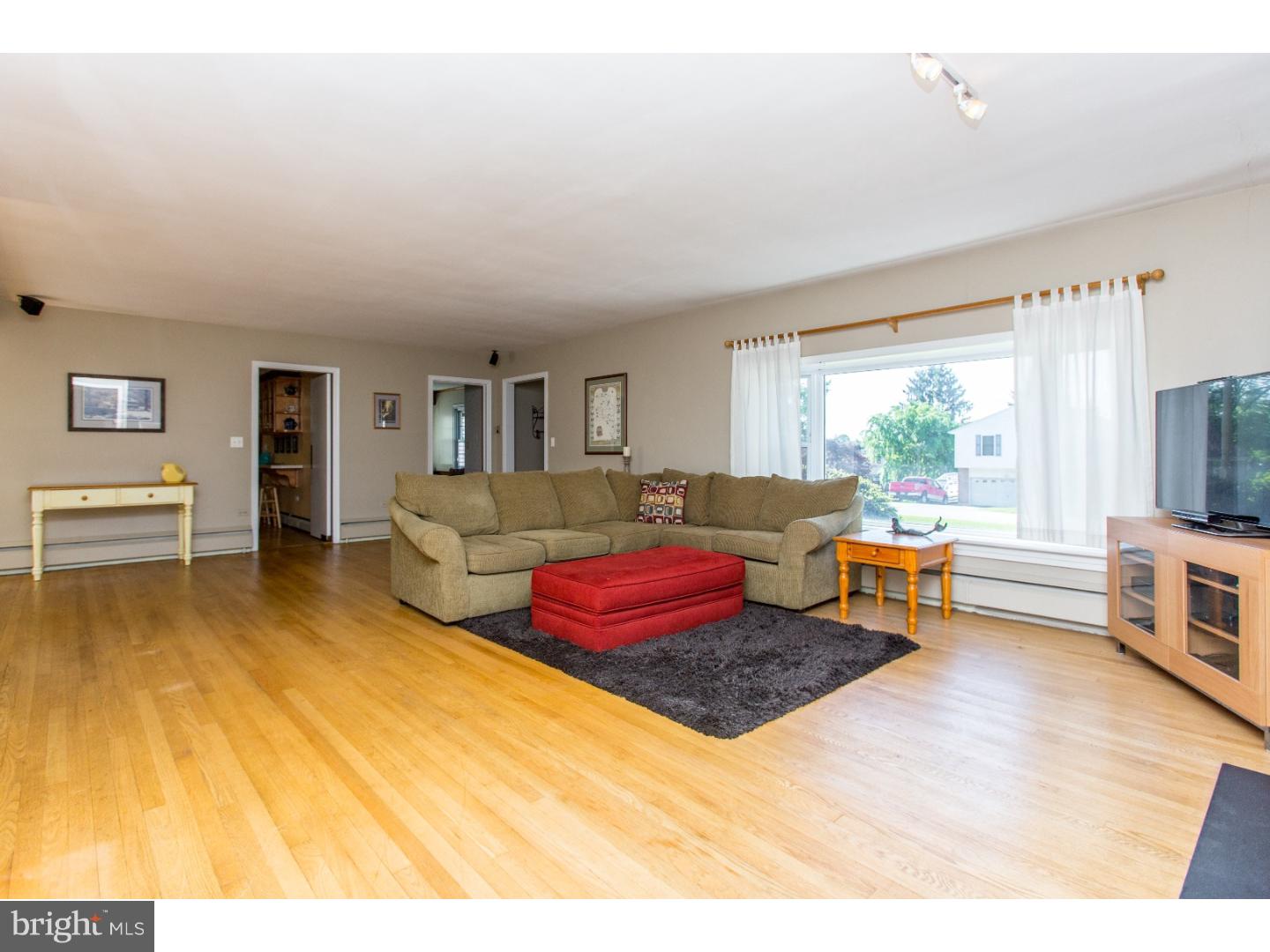 1411 Robin Road Coatesville, PA 19320 - Photo 4 of 20 Gallery Image 4