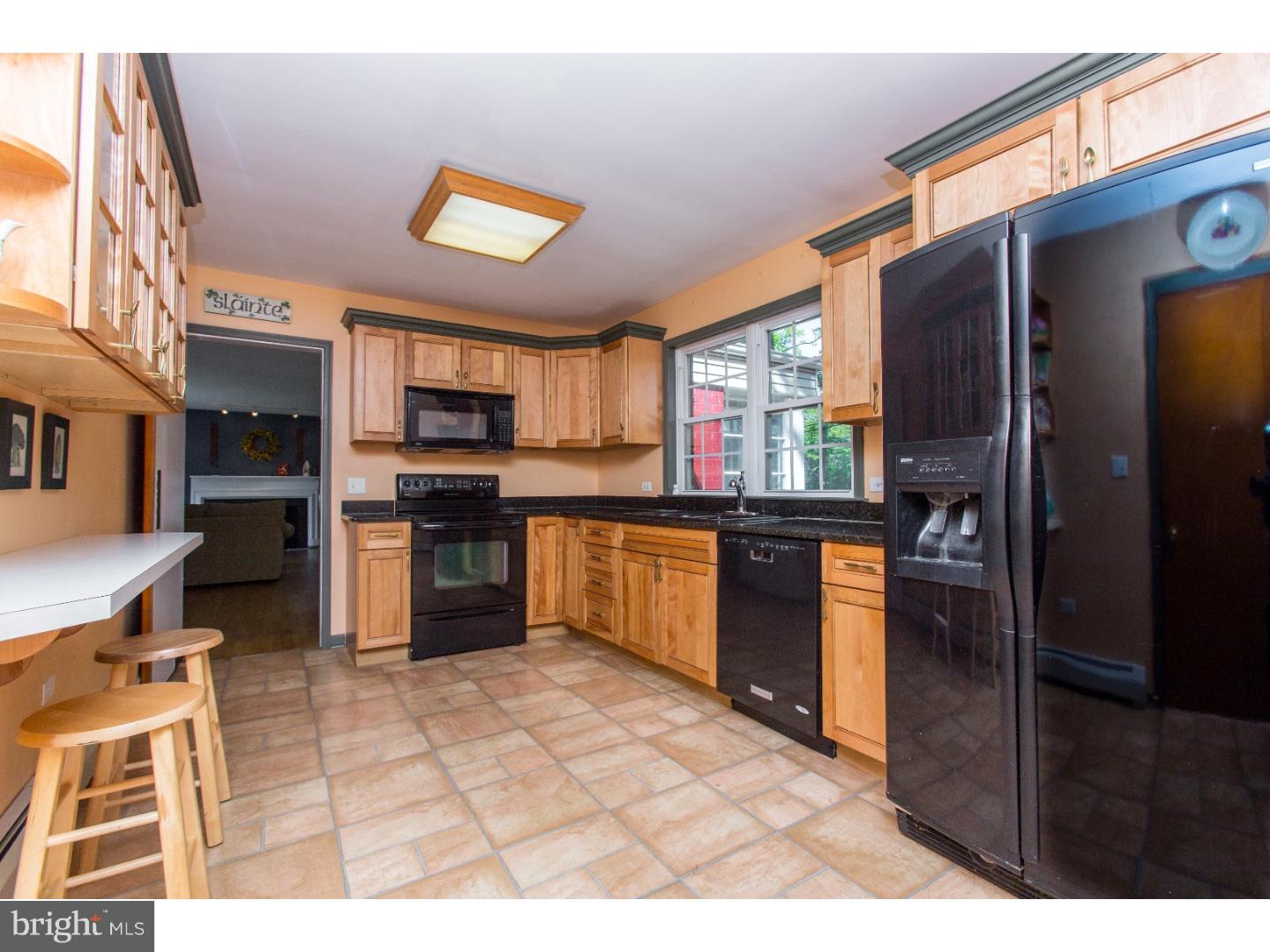 1411 Robin Road Coatesville, PA 19320 - Photo 7 of 20 Gallery Image 7