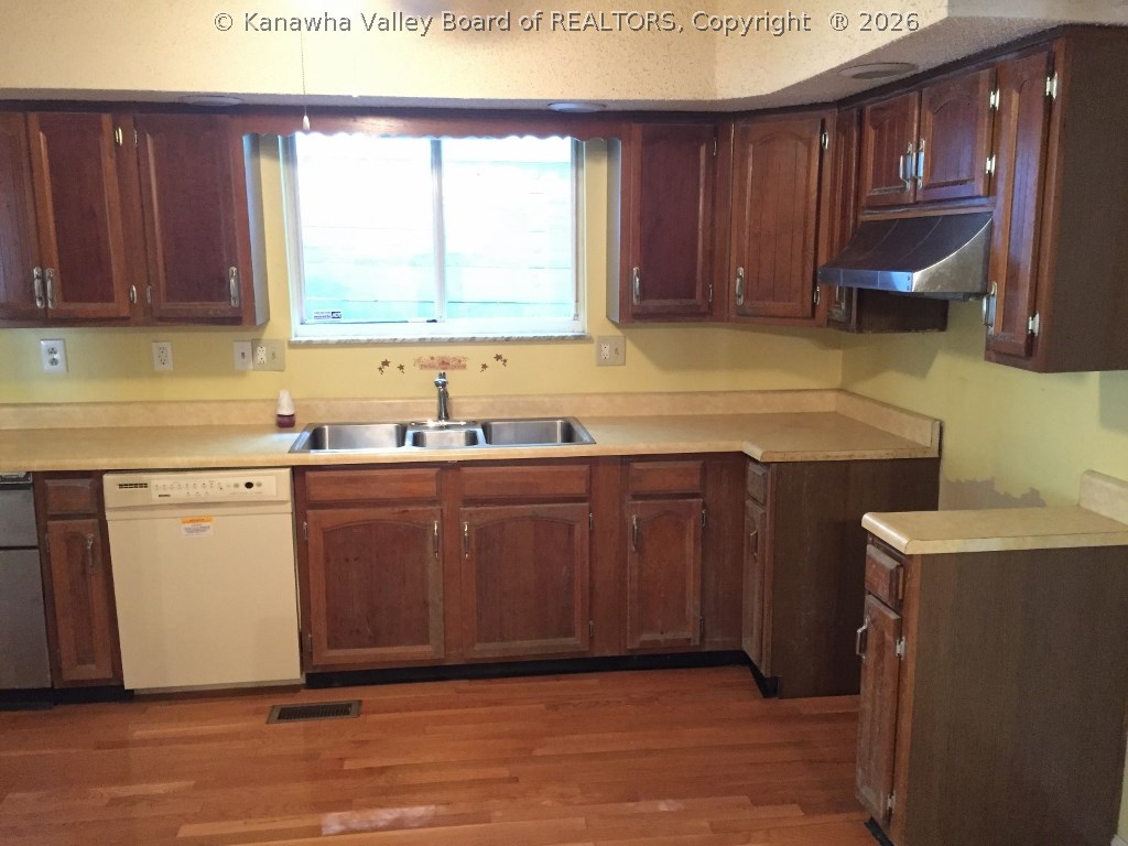 301 Hidden Valley Road Chapmanville, WV 25508 - Photo 15 of 30 Gallery Image 15