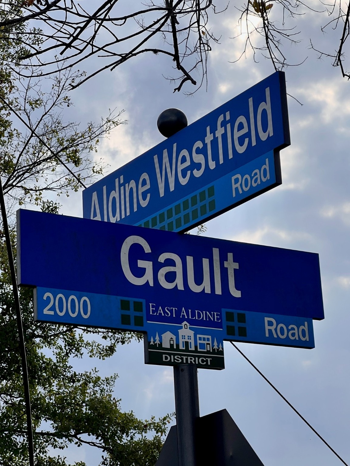 1916 Gault Road Houston, TX 77039 - Photo 5 of 20 Street sign