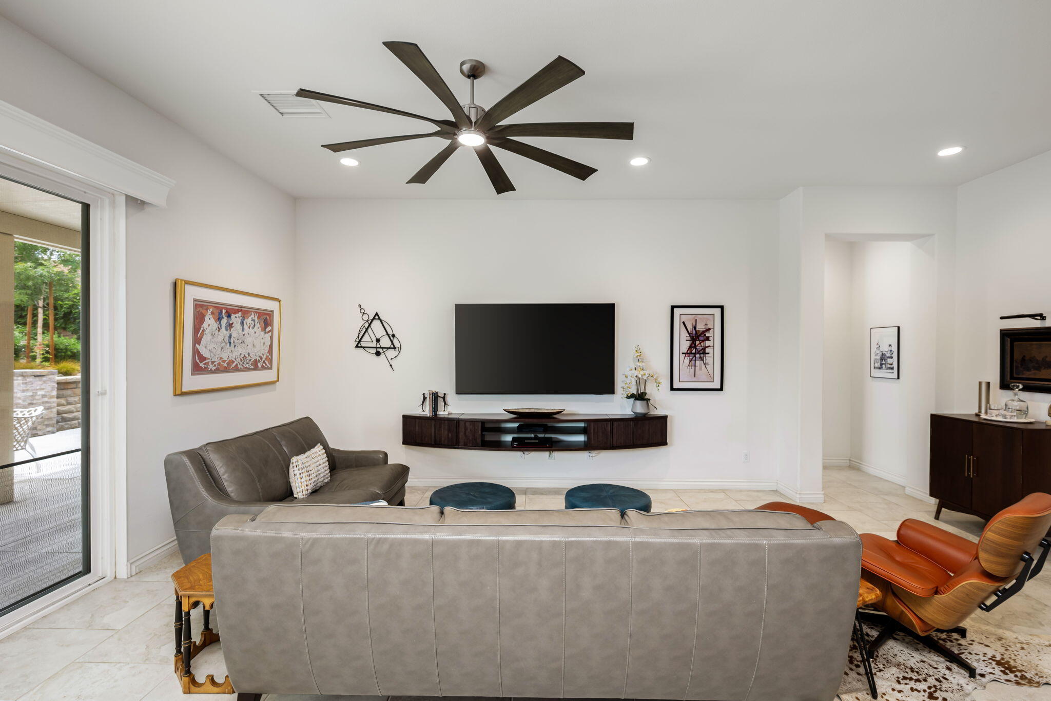 85568 Brovello Drive Indio, CA 92203 - Photo 17 of 50 a living room with furniture and a flat screen tv