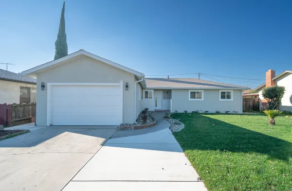 $449,900 | 1813 Lupin Lane, Ceres, CA 95307