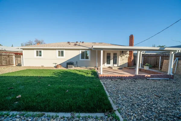 $449,900 | 1813 Lupin Lane, Ceres, CA 95307