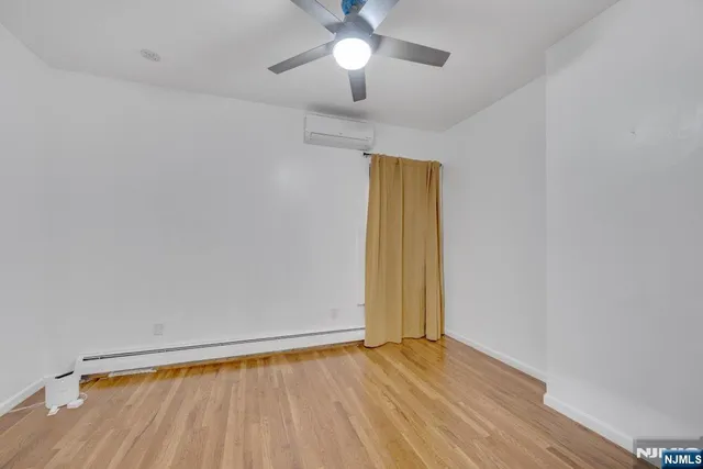 $3,600 | 13 2nd Avenue, Newark, NJ 07104