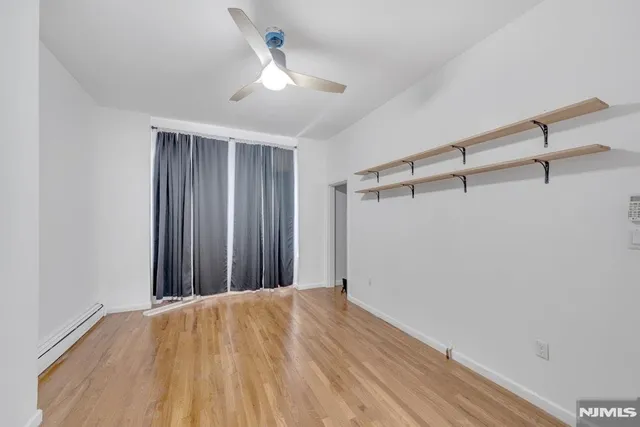 $3,600 | 13 2nd Avenue, Newark, NJ 07104