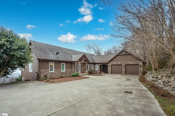 $988,000 | 190 Raven Road, Landrum, SC 29356