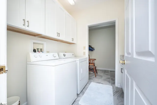 $998,500 | 190 Raven Road, Landrum, SC 29356