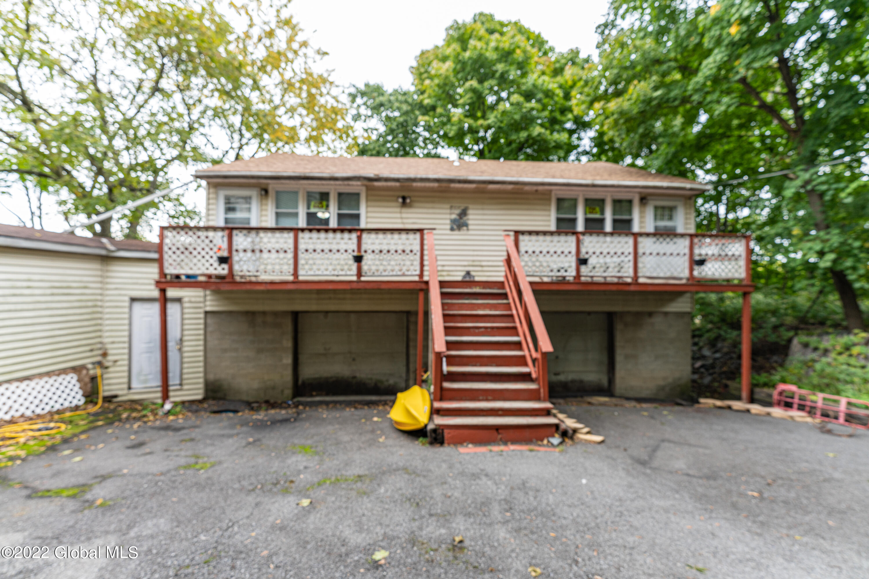 1335 1st Street Rensselaer, NY 12144 - Photo 4 of 51 2 Garage Units 5