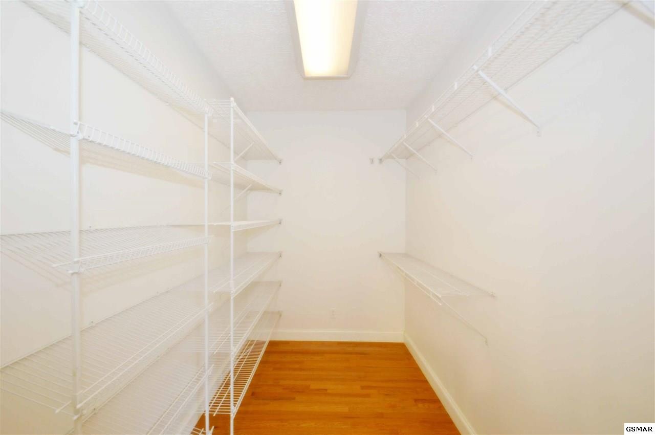 2089 Sims Road Dandridge, TN 37725 - Photo 16 of 36 Gallery Image 16