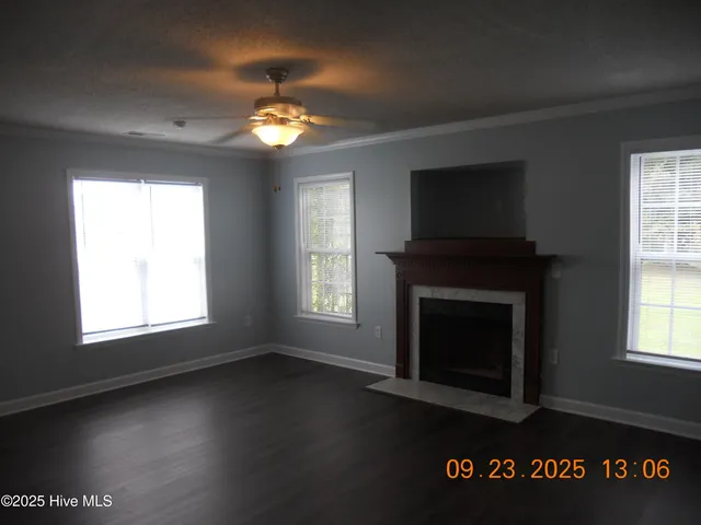 $2,000 | 105 Spring Leaf Lane, Jacksonville, NC 28540