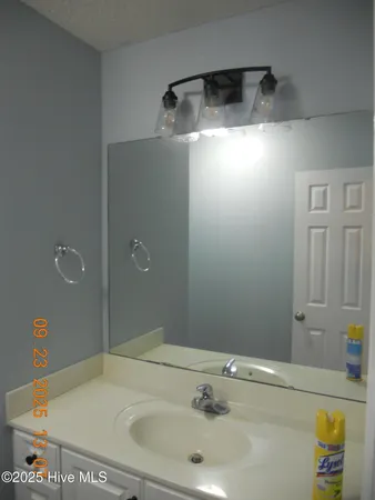 $1,875 | 105 Spring Leaf Lane, Jacksonville, NC 28540