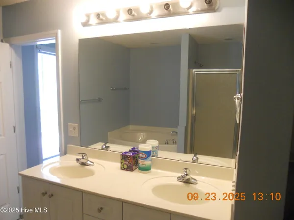 $1,875 | 105 Spring Leaf Lane, Jacksonville, NC 28540