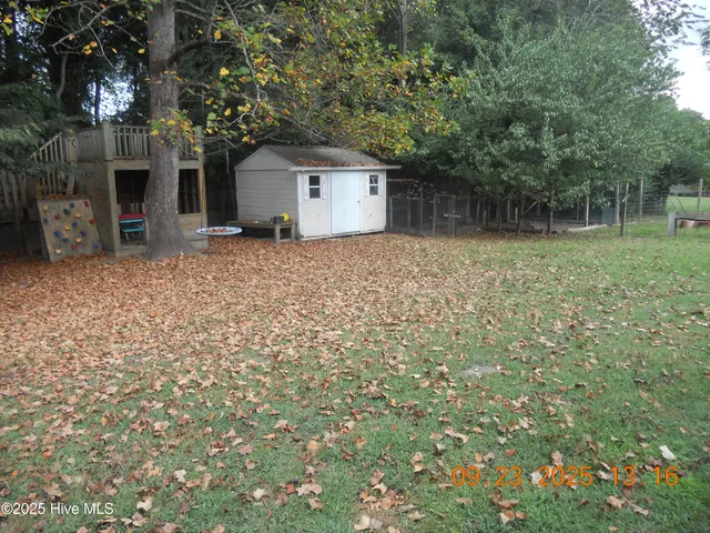 $2,000 | 105 Spring Leaf Lane, Jacksonville, NC 28540