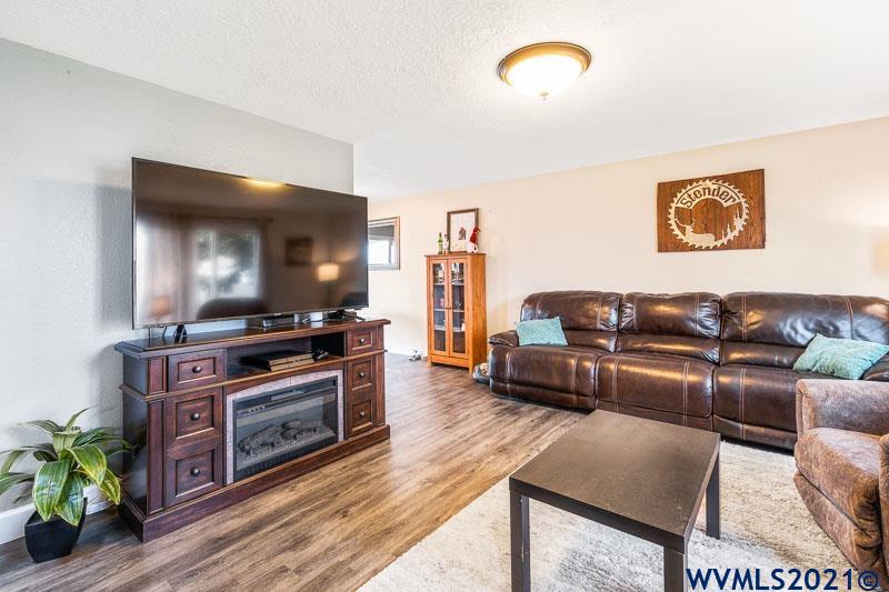 355 Stryker Road Independence, OR 97351 - Photo 4 of 28