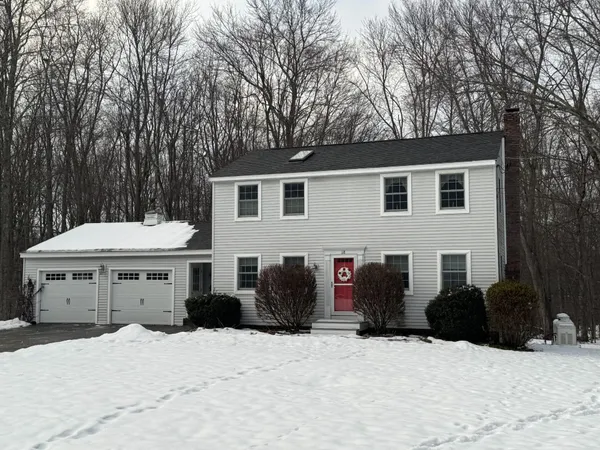 $665,000 | 18 Christine Drive, Atkinson, NH 03811
