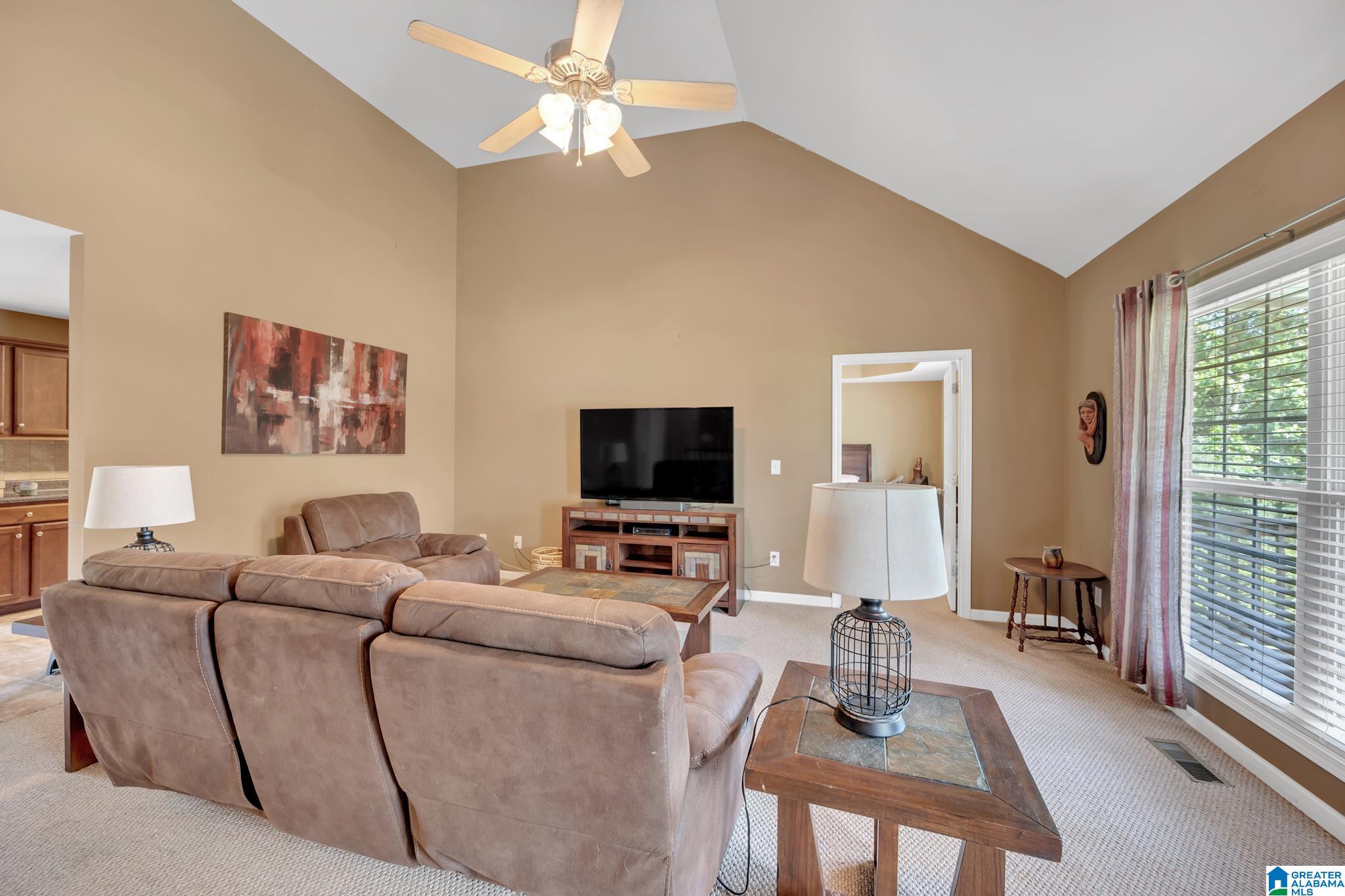 147 Briarfield Road Warrior, AL 35180 - Photo 7 of 34