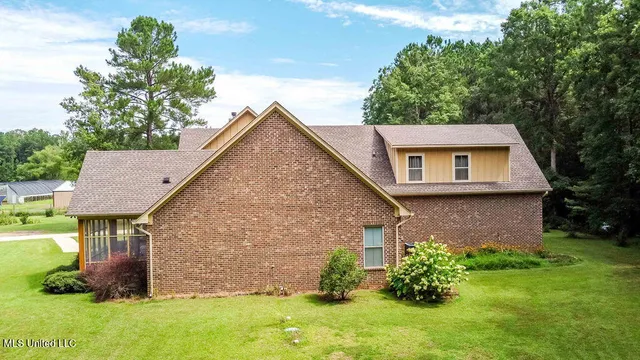 $817,000 | 4167 Highway 18, Brandon, MS 39042