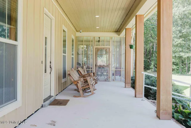 $817,000 | 4167 Highway 18, Brandon, MS 39042